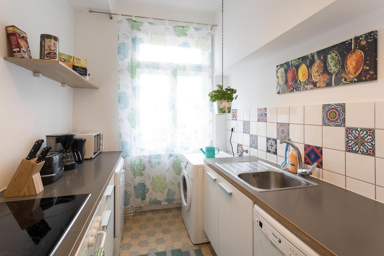 French Balcony - 45m² - Szeneviertel * Vídeň