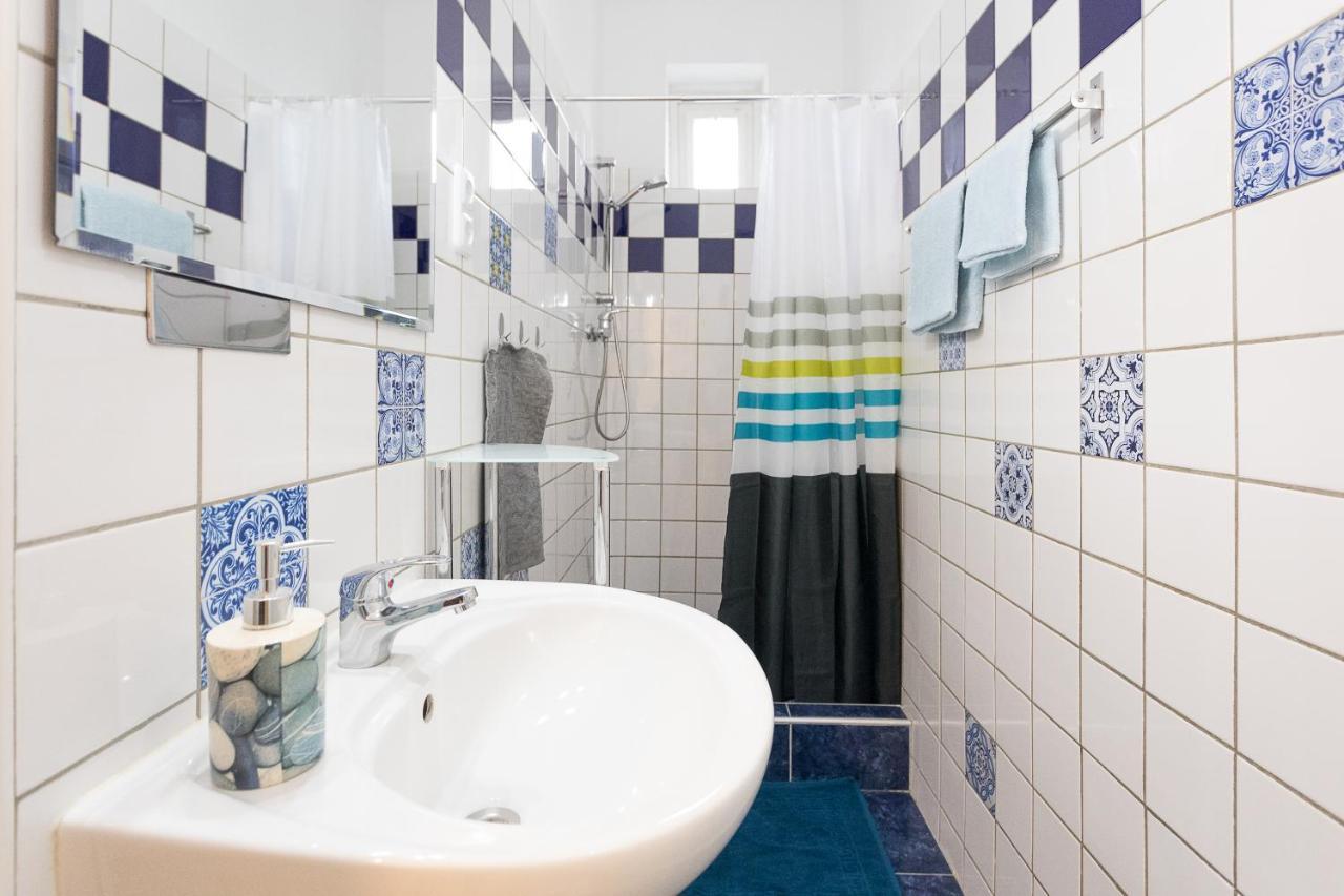 French Balcony - 45m² - Szeneviertel Appartamento